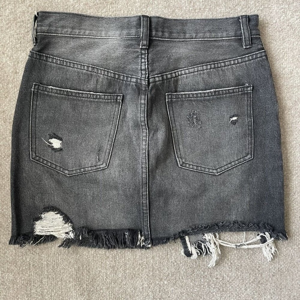 We the Free Denim Skirt Womens 26 Light Wash Black 100% Cotton Distressed Jean - Picture 7 of 7
